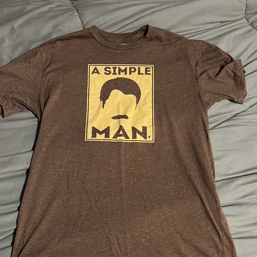 Brown T shirt